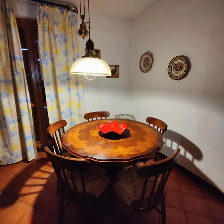 Domus Del Relax 10 Posti, 3 Bagni, Camino, Parcheggio E Molto Altro!